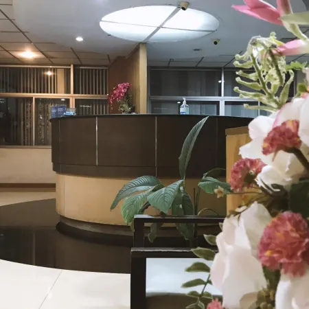 L Residence Ngamwongwan