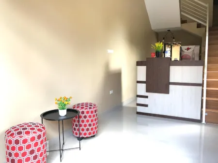 RedDoorz Syariah @ Jalan Pangeran Antasari 4 Отели в г. Way Halim