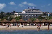 Hotiday Room Collection - Giulianova Các khách sạn gần Porto di Giulianova