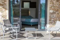L'Albitru Hotels in Figari
