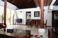 Pandanus Villa Hotel a 