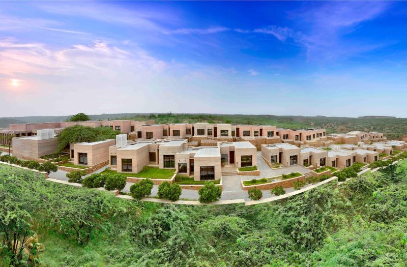 The Lalit Mangar