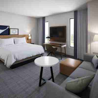 Staybridge Suites Ames Rooms