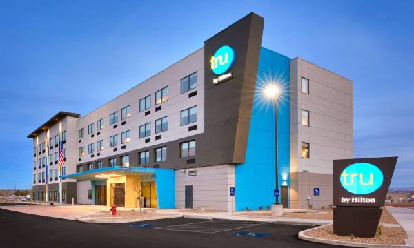 Tru by Hilton St. George