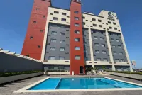 CHN Hotel Monterrey Norte - piscina
