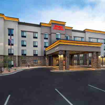 Hampton Inn & Suites Page - Lake Powell Hotel Exterior