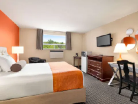 Howard Johnson by Wyndham Gravenhurst Hotels in Gravenhurst