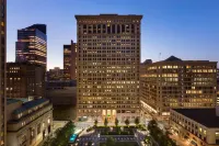 Embassy Suites by Hilton Pittsburgh Downtown Hotel a Pittsburgh