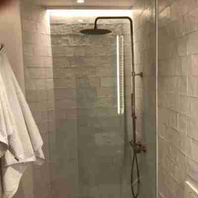 LaComuna City Oasis Rooms