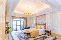 Hubei Culture and Tourism Honglian Lake Hotel - balcony