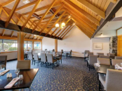 ดันอีดิน เลเชอร์ ลอดจ์ - โรงแรมดิสตินก์ชัน โรงแรมในดันเนดิน