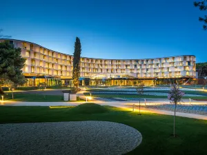 Maistra Select Family Hotel Amarin