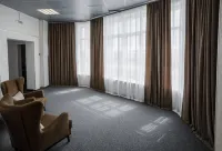 Sleepers Avia DME Hotel
