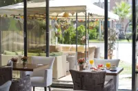 North Point Hotel - breakfast
