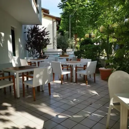 Kristalex Pet Friends Hotel