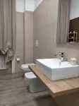 B&B Lei