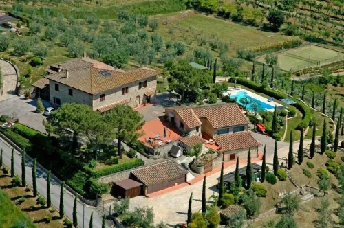 Poggiluglio by PosarelliVillas - Apartments