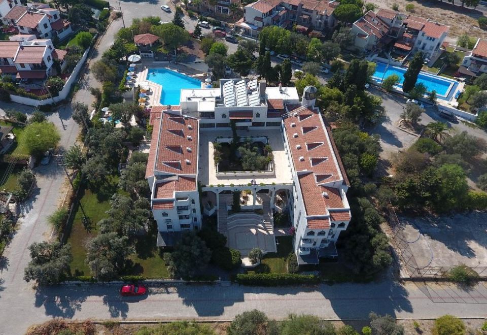 4. 아린난다 호텔 ..