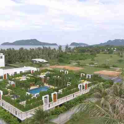 วาริน่า รีสอร์ท Hotel Exterior