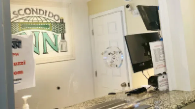 เอสกอนดิโด อินน์