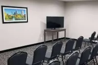 La Quinta Inn & Suites by Wyndham Indianapolis Downtown