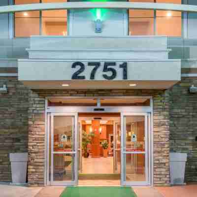 Holiday Inn & Suites Grand Junction-Airport Hotel Exterior