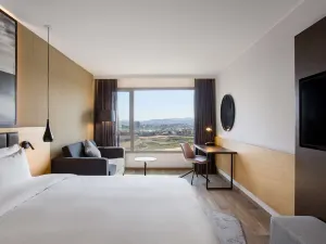 Radisson Blu Hotel, Antananarivo Waterfront