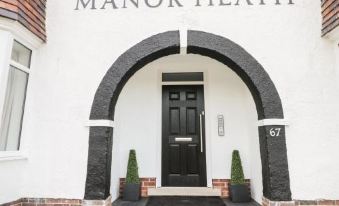 Manor Heath Apartment 2 - Housity