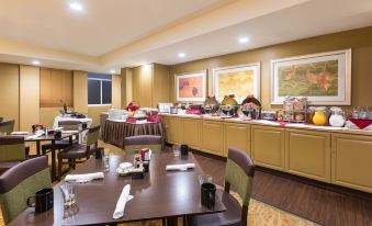 Holiday Inn Dublin - Pleasanton, an IHG Hotel