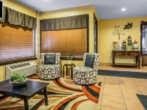 AmericInn by Wyndham Mosinee Central Wisconsin Airport Hotels in Mosinee