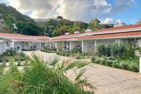 Midenza Seaside & Nature Retreat