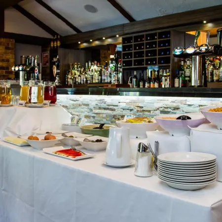 The Legacy Rose & Crown Hotel