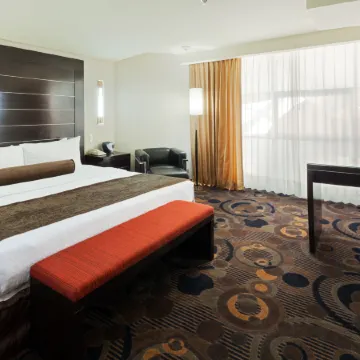 Crowne Plaza TOLUCA-LANCASTER by IHG