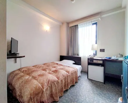 ビジネスイン諏訪部 倉吉のホテル