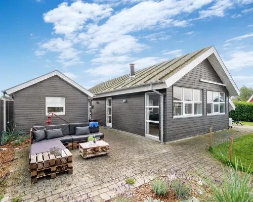 "Thorwith" - 150m from the Sea Hotels in Otterup