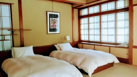 Kamata Отели рядом с достопримечательностью «神奈川グランピング THE BASE GLAMPING YUGAWARA»