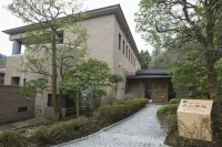 Hakone Kowakien Miyama-furin Hotels near Pola Museum of Art