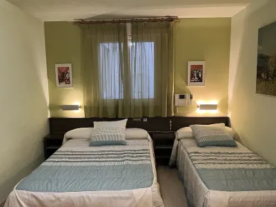 Hostal la Vila Hotels in Sant Feliu de Pallerols
