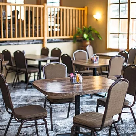 Glacier House Hotel & Resort