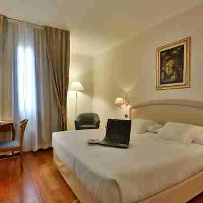 Best Western Hotel Globus City Rooms