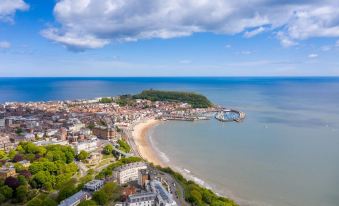 Scarborough & Absolutely Beachfront