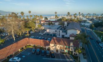 Castillo Inn at the Beach