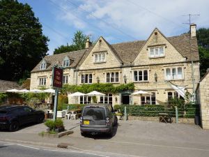 The Coach House and the Stable