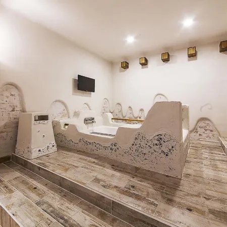 Nabi Hotel
