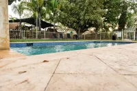 Wattle Grove Motel Hotels in Gooseberry Hill