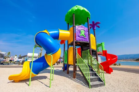 Mobile Homes Camping Omišalj