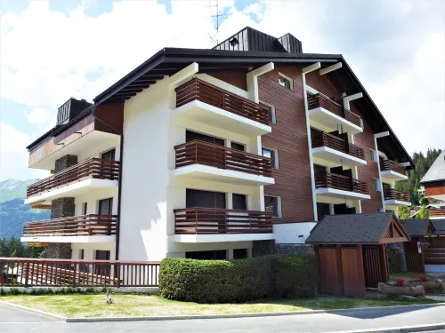 Valdor A 42 Sud - piscina
