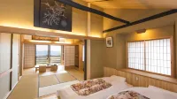 Kawaba Onsen Kayabuki No Gensen Yuyado Yutorian&Annex Yuzan Hotels in Kawaba