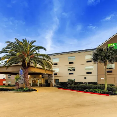 Holiday Inn Express KENNER - NEW ORLEANS AIRPORT by IHG Hotels near Girard Playground
