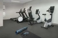Country Inn & Suites by Radisson, Seattle-Tacoma International Airport, WA - Gym